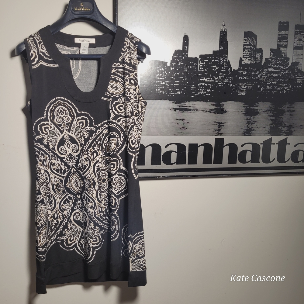 White House Blavk Market Tunic Style Women's Top